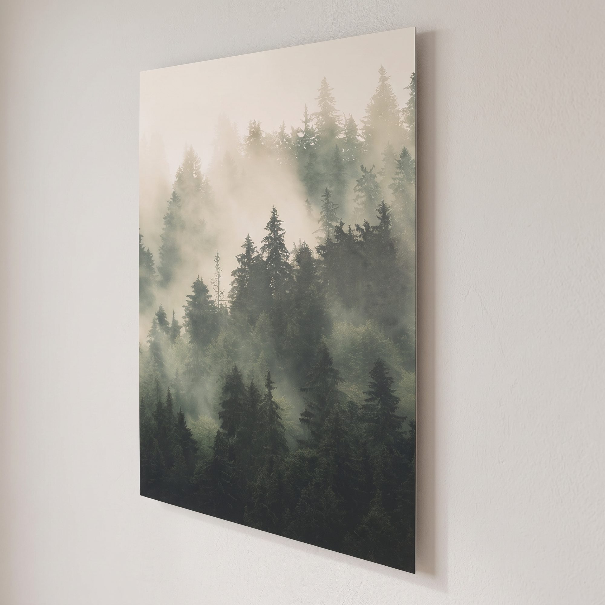 Schwebendes Wandbild mit Schattenfuge, seitlich fotografiert